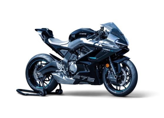 CFMOTO 675 SR-R Carenado fibra para circuito